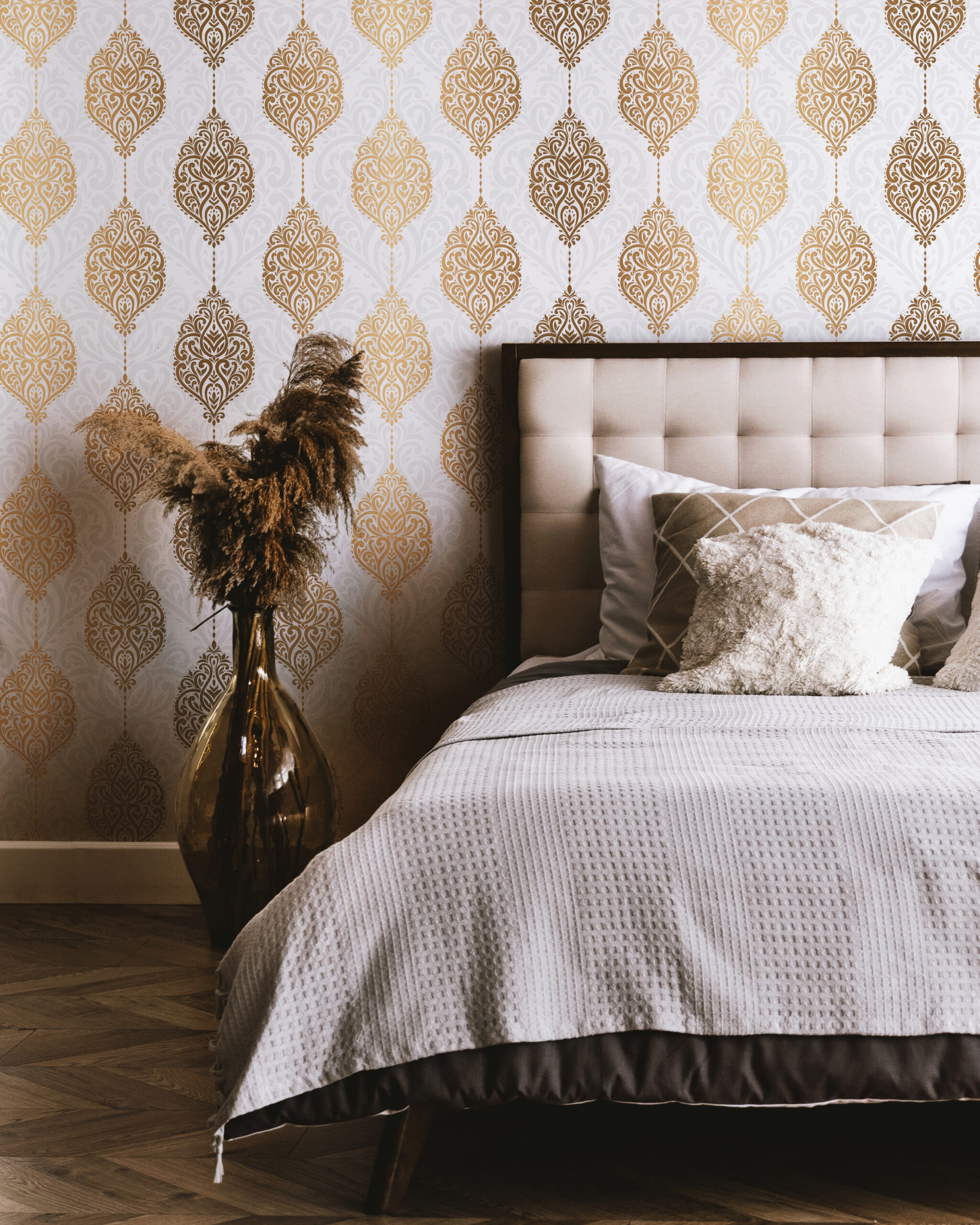 Gold Motif Glamour